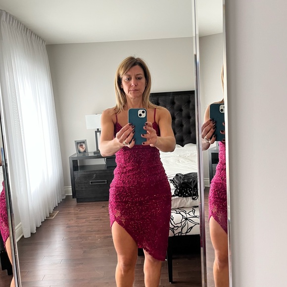 Pink (fushia) evening dress from Guess. - Picture 1 of 4